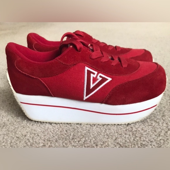Vintage Volatile Women’s Platform Suede Sneakers *(Please see size description) - Picture 3 of 8
